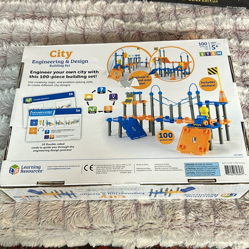 City Engineering & Design" by Learning Resources - Picture 2 of 2